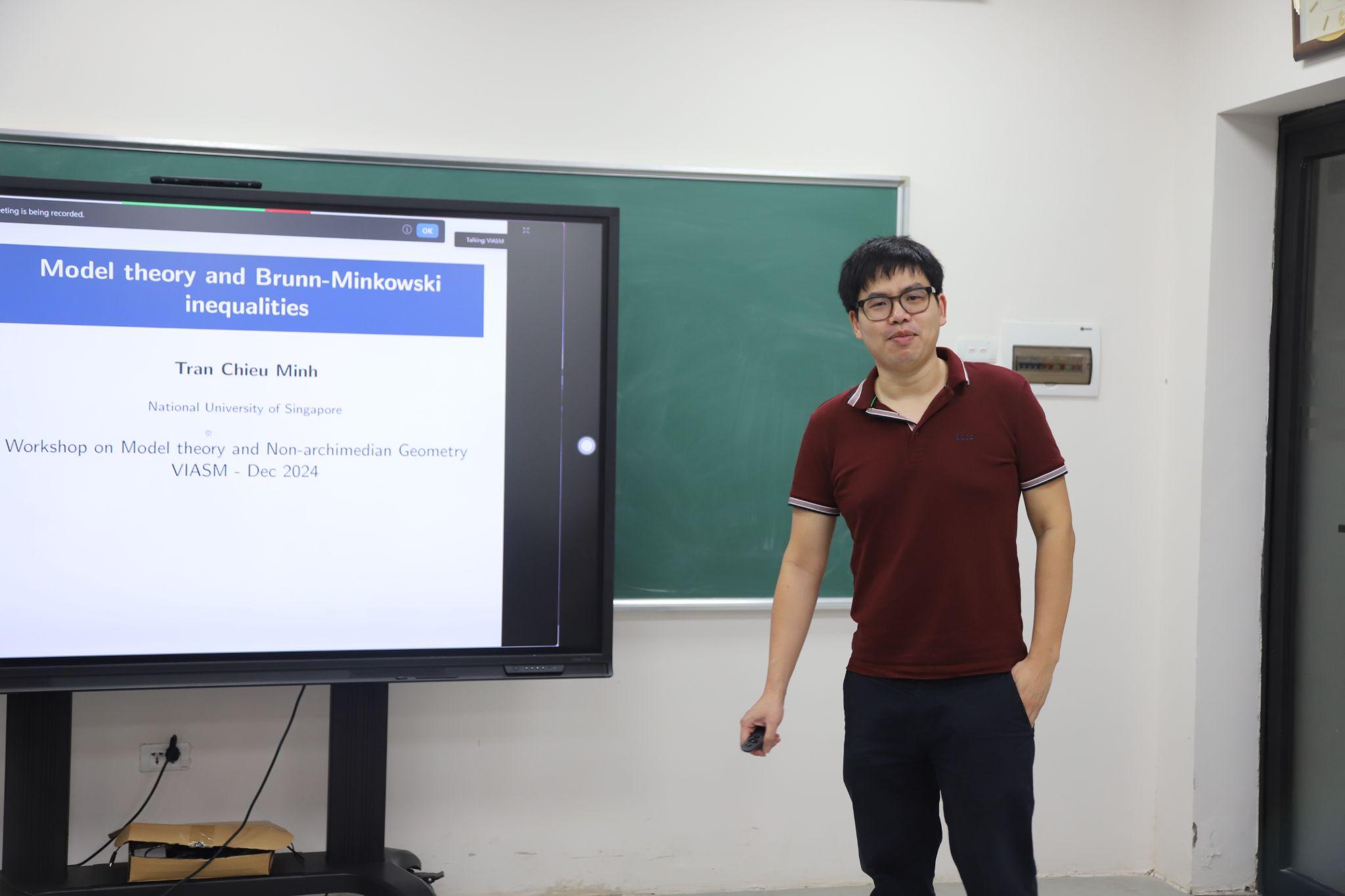 Hội thảo Lý thuyết mô hình và hình học phi Ácsimét