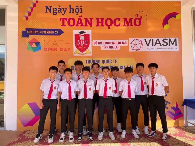 Ngày hội Toán học mở Gia Lai năm 2022
