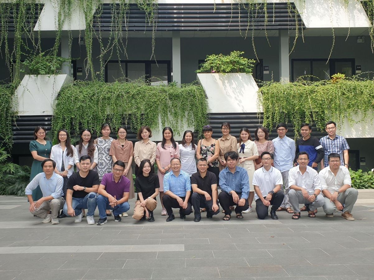 Khoá học về Mô hình và Phân tích số liệu đa hợp