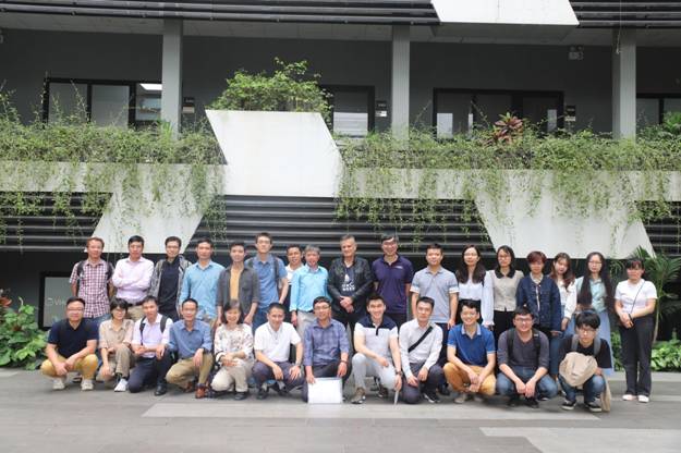 Khóa học ngắn hạn “Hình học nửa đại số và ứng dụng”