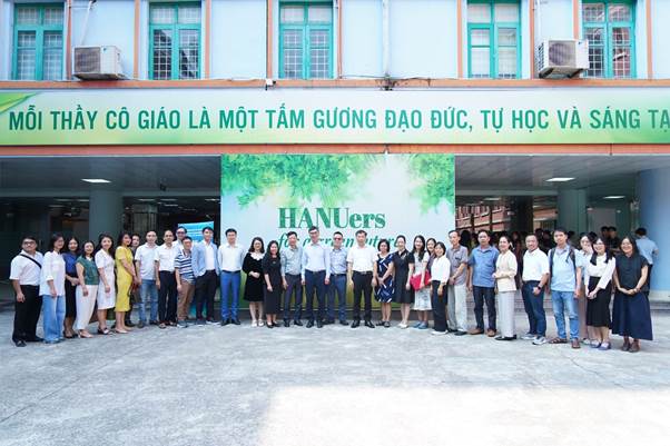 Hội thảo về “Đổi mới phương pháp giảng dạy môn Toán trong lĩnh vực khoa học xã hội” 