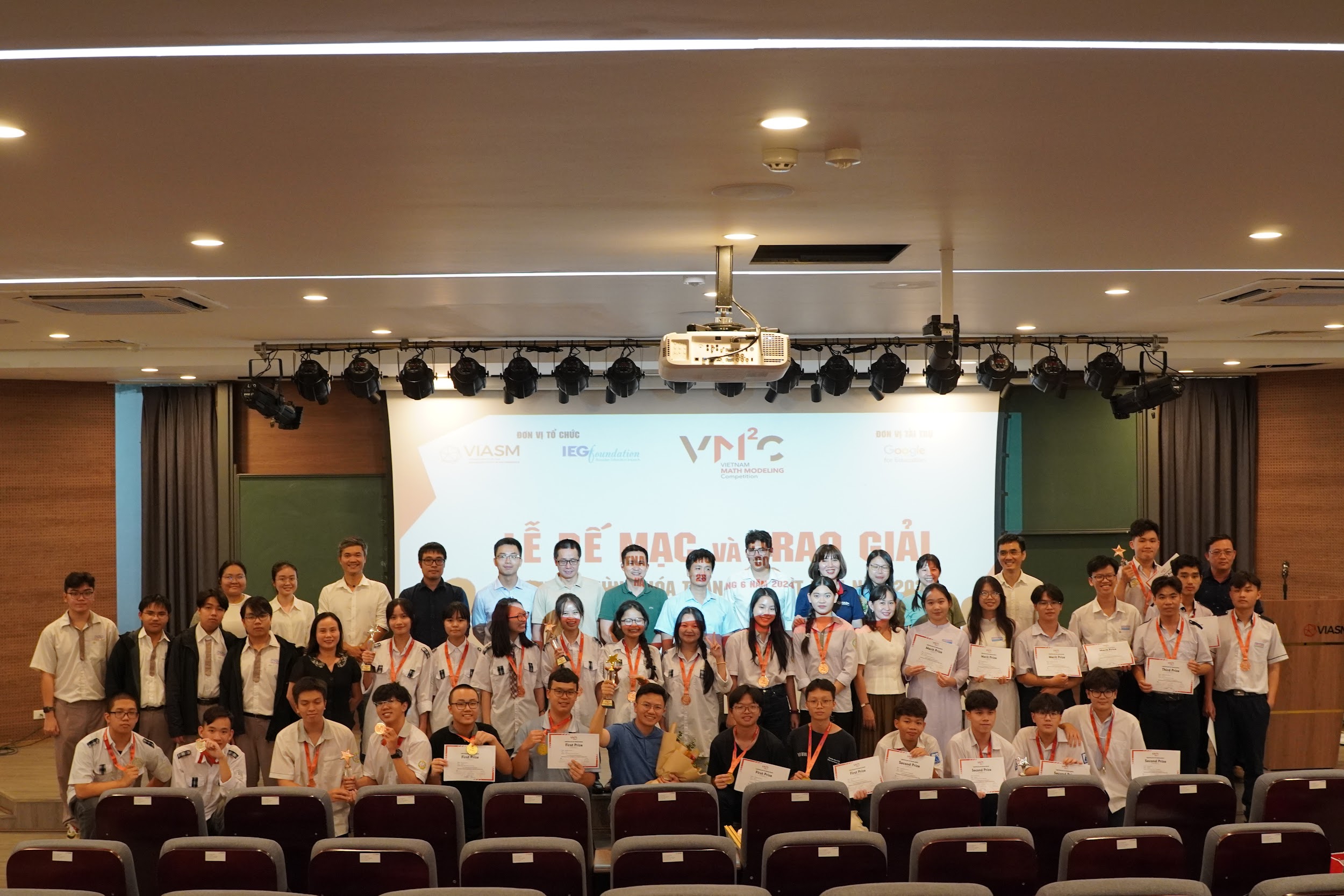 KỲ THI MÔ HÌNH HÓA TOÁN HỌC VIỆT NAM NĂM 2024