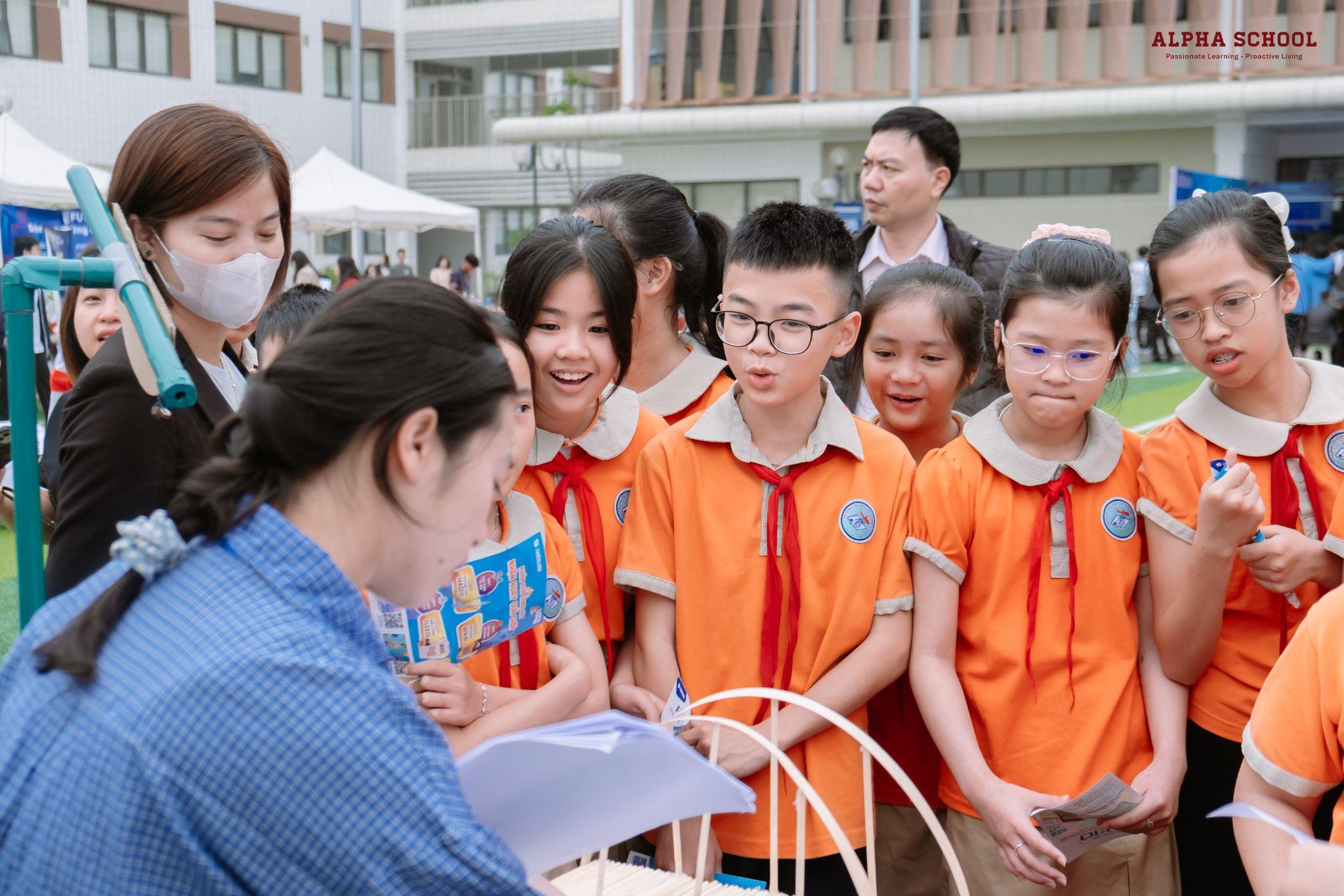 Ngày hội Toán học mở Hải Phòng 2025 