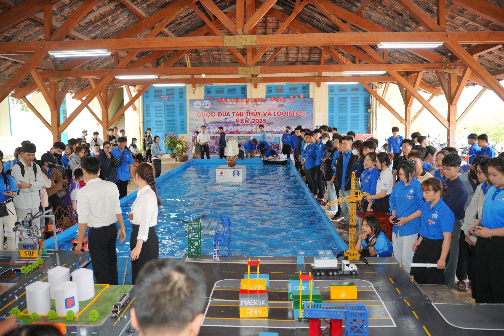 Ngày hội Toán học và STEM - MOD Nha Trang 2025
