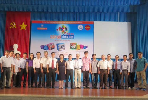 GapGoToanHoc-1-2015.jpg