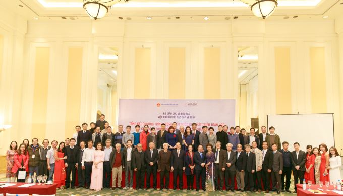 Tổng kết Chương trình trọng điểm quốc gia phát triển Toán học  và Kỷ niệm 10 năm thành lập Viện Nghiên cứu cao cấp về Toán