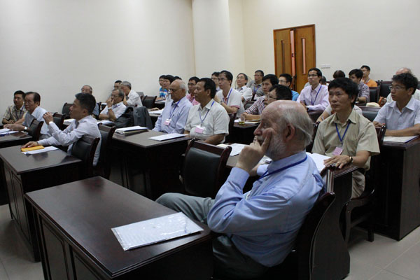 VIASM Annual Meeting 2014 has opened