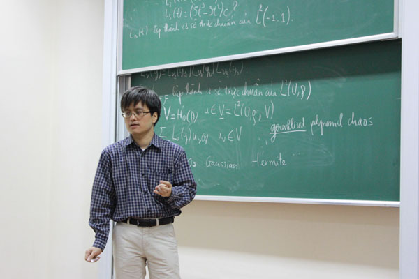 Mini-course: Approximations for stochastic and parametric partial differential equations and Bayesian inverse problems